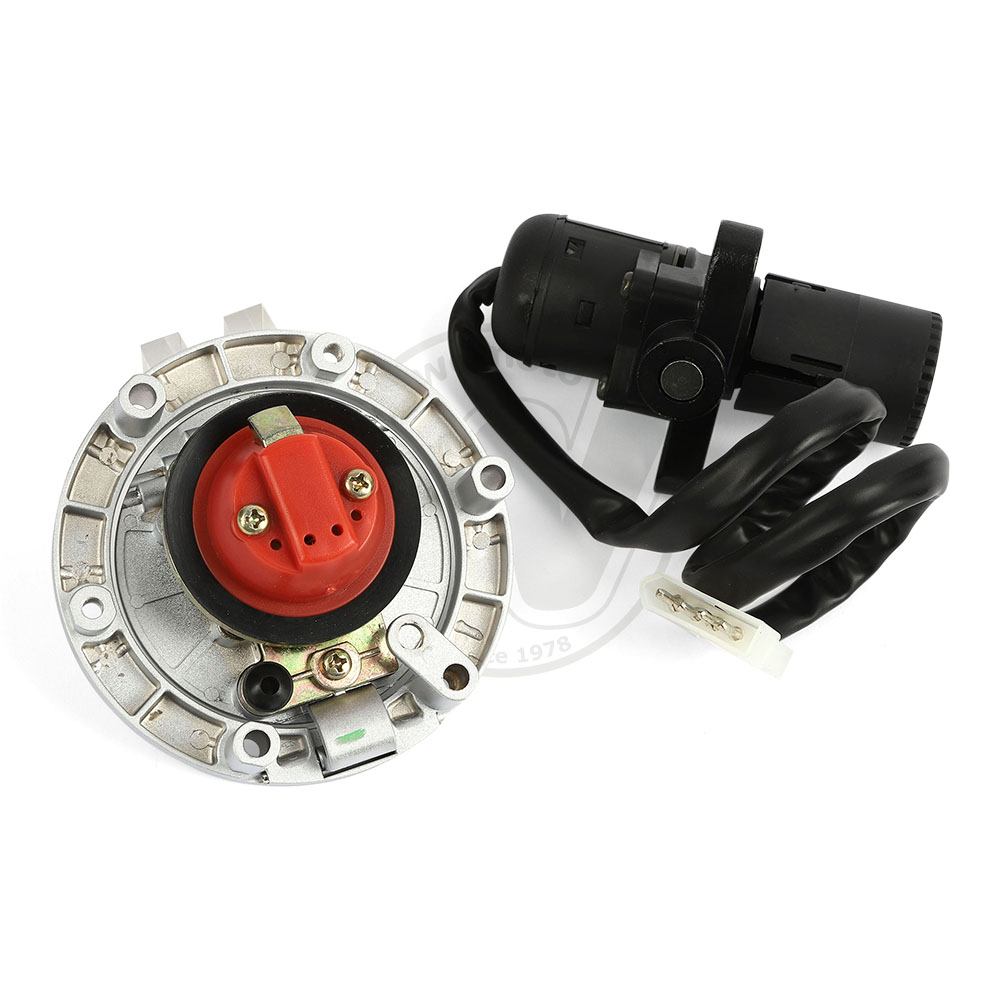 0TS8250_ab4611 two.jpg